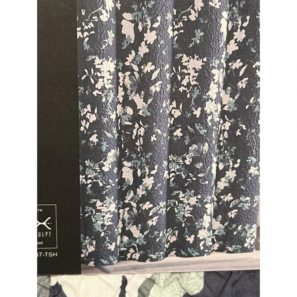 DKNY Jasper Floral Microsculpt Fabric Shower Curtain Navy Green Textured 72” New